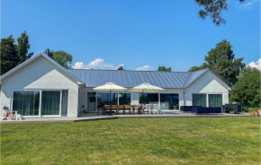 Beautiful Home In Skivarp With House Sea View, Skivarp